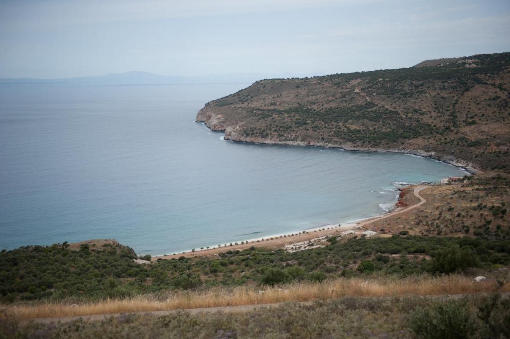 Pírgos DhiroúArapakis Historic Castle公寓式酒店 外观 照片